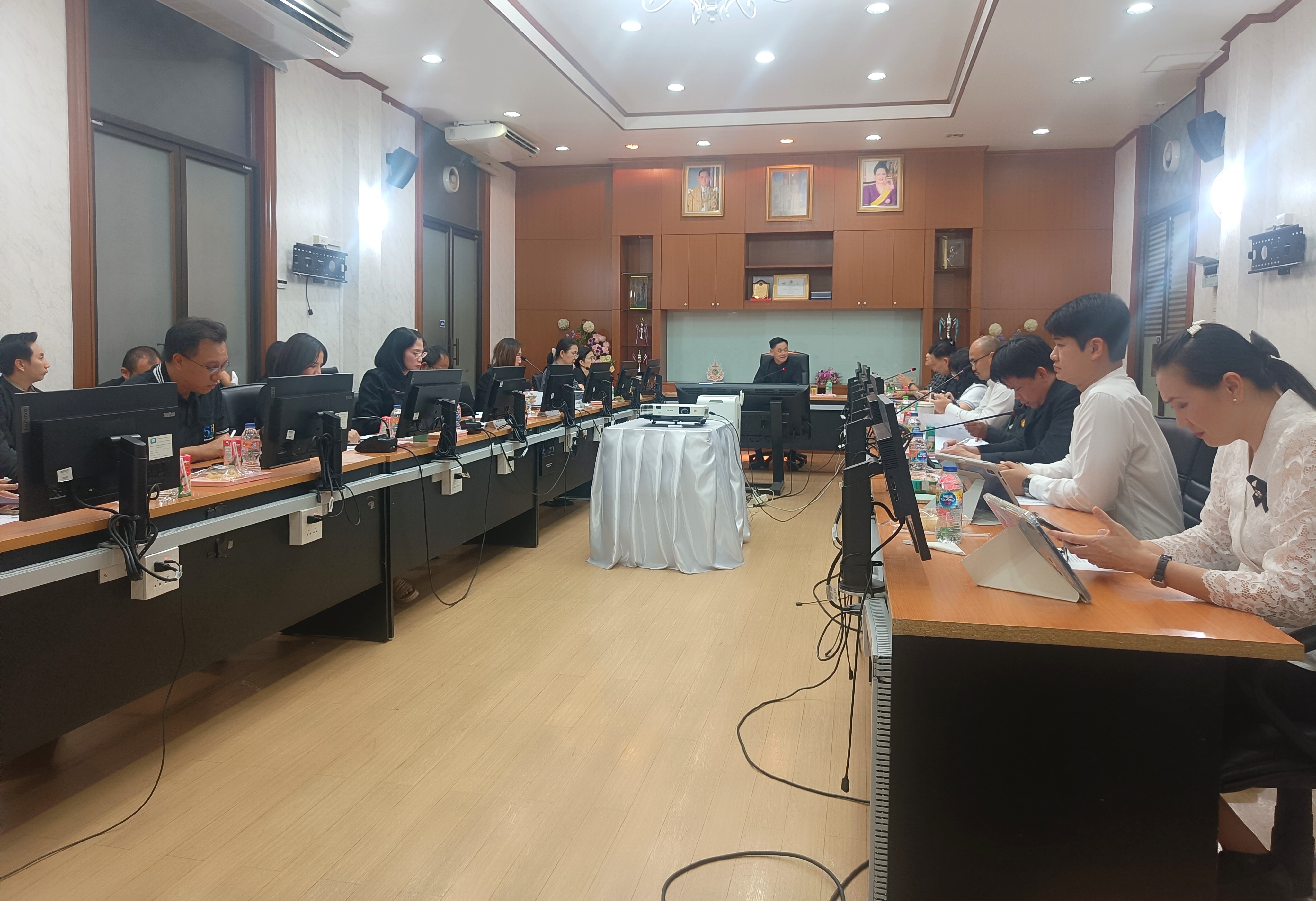 title - ประชุมคณะทำงานกำกับ ติดตาม ร่วมบูรณาการงานจัดที่ดินของสำนักงานการปฏิรูปที่ดินเพื่อเกษตรกรรม (ส.ป.ก.) พร้อมมีการประชุมผ่านระบบออนไลน์ ครั้งที่ 1/2569